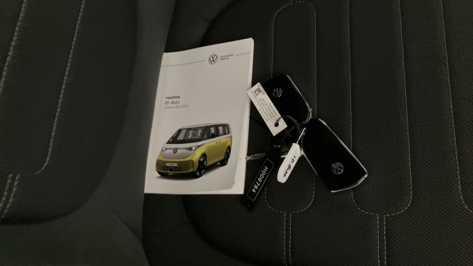 Volkswagen ID. Buzz 210kW Style Pro 79kWh 5dr Auto [Design+] Electric Estate - Image 40